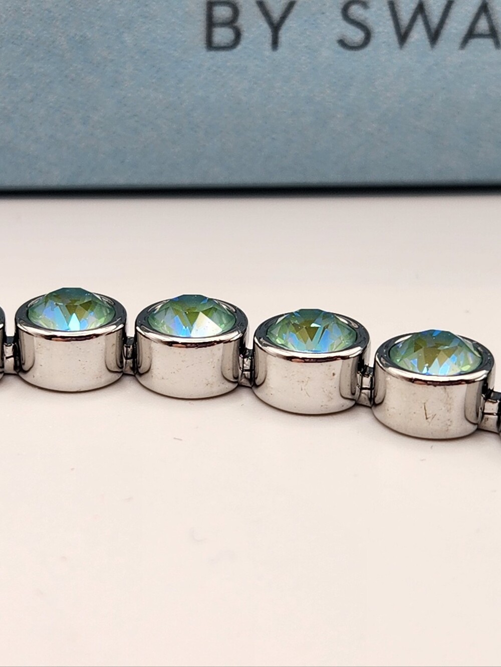Touchstone Crystal Ice Bracelet, Silky Sage Delite - Picture 5 of 9